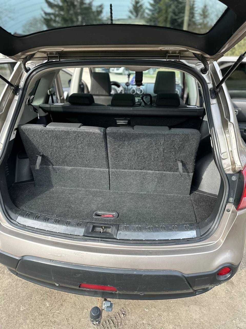 Нісан Кашкай+2 2009 1,5DCI