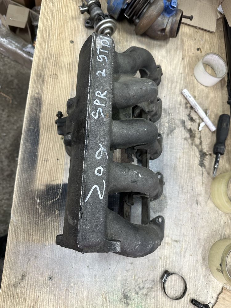 Коллектор впускной 2.9 TDI Mercedes Sprinter, Vario A6021411101
