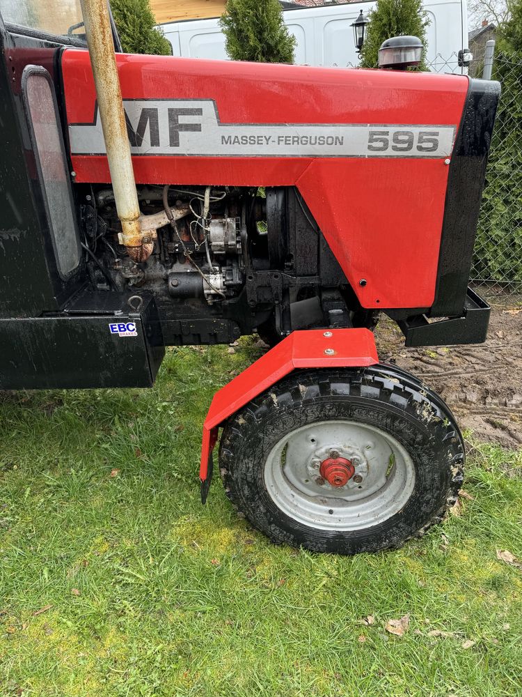 Ciągnik Massey ferguson 595