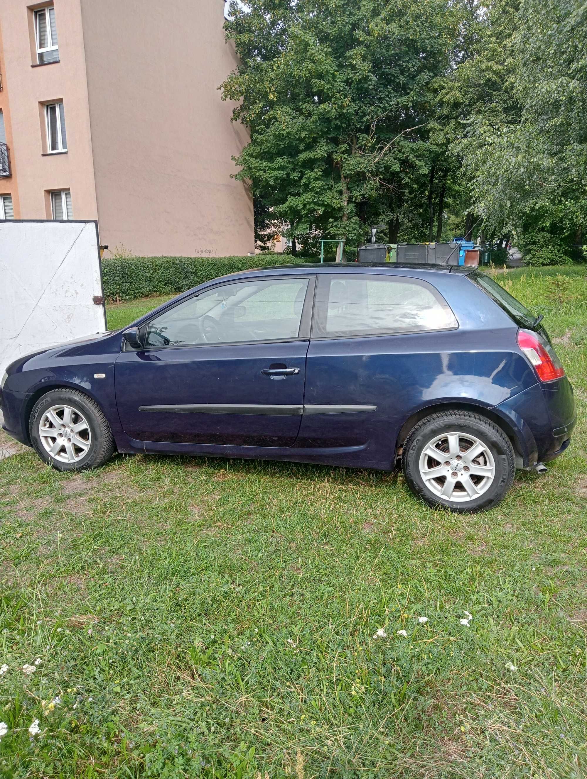Fiat Stilo 2003 r 1.6 bogata wersja Długie opłaty