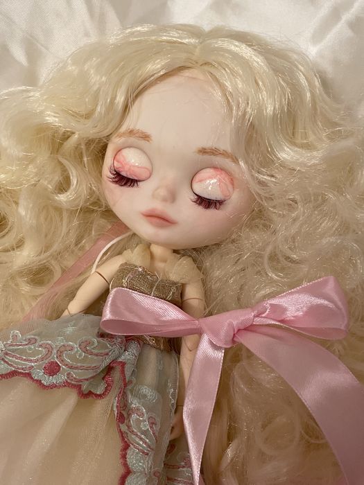 Блайз blythe pullip Барби барбі мтм йога made to move extra