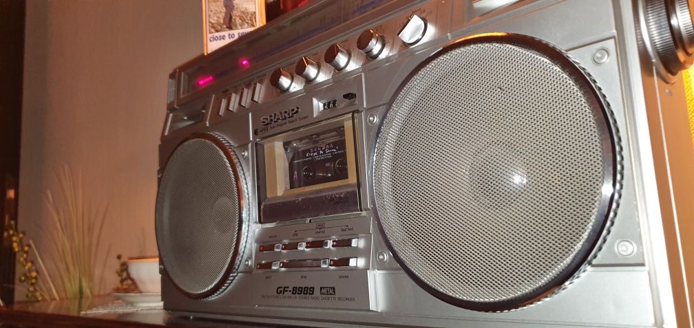 Radiomagnetofon SHARP - IDEAlny Booomboxxx
