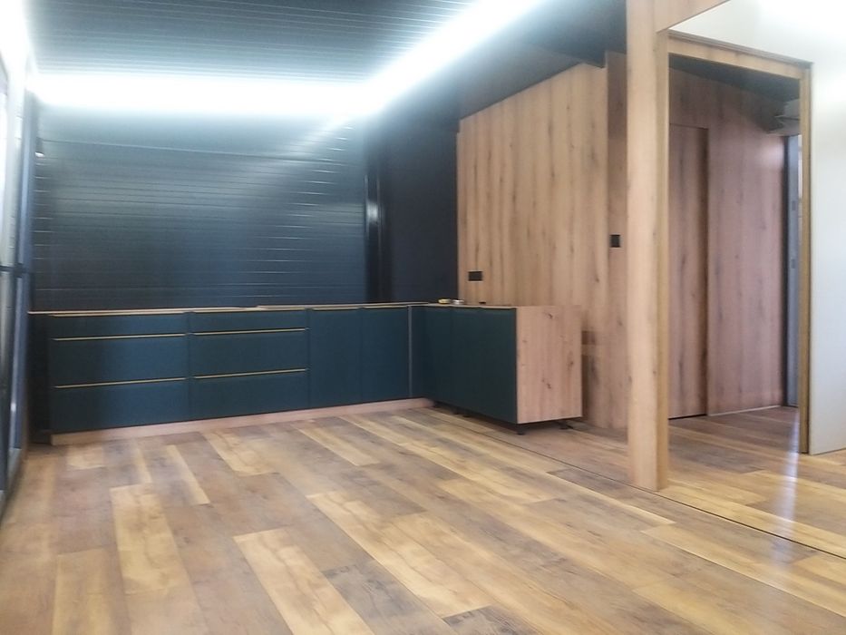 Domek biuro całoroczny solidny na grubej ramie gotowy do przewiezienia