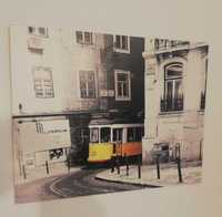Obraz -kamieniczki,żółty tramwaj Lizbona