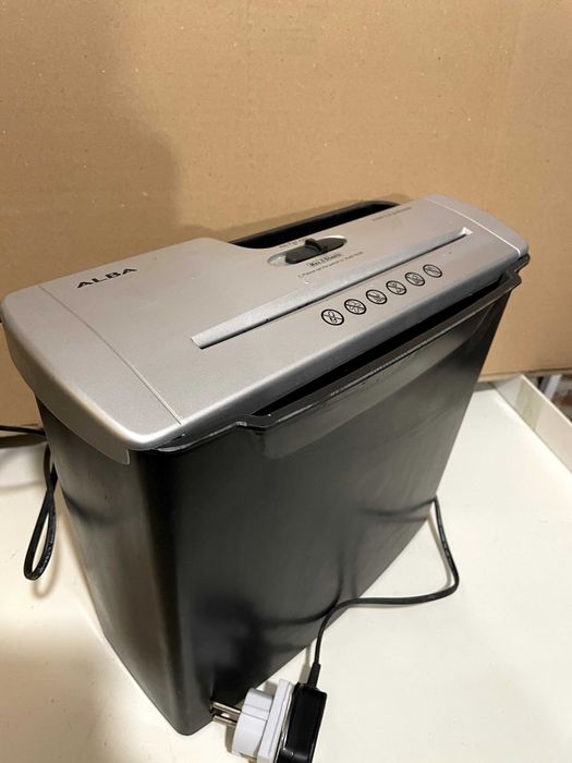 Офісний шредер знищувач паперу "ALBA" ( Model : S202 )