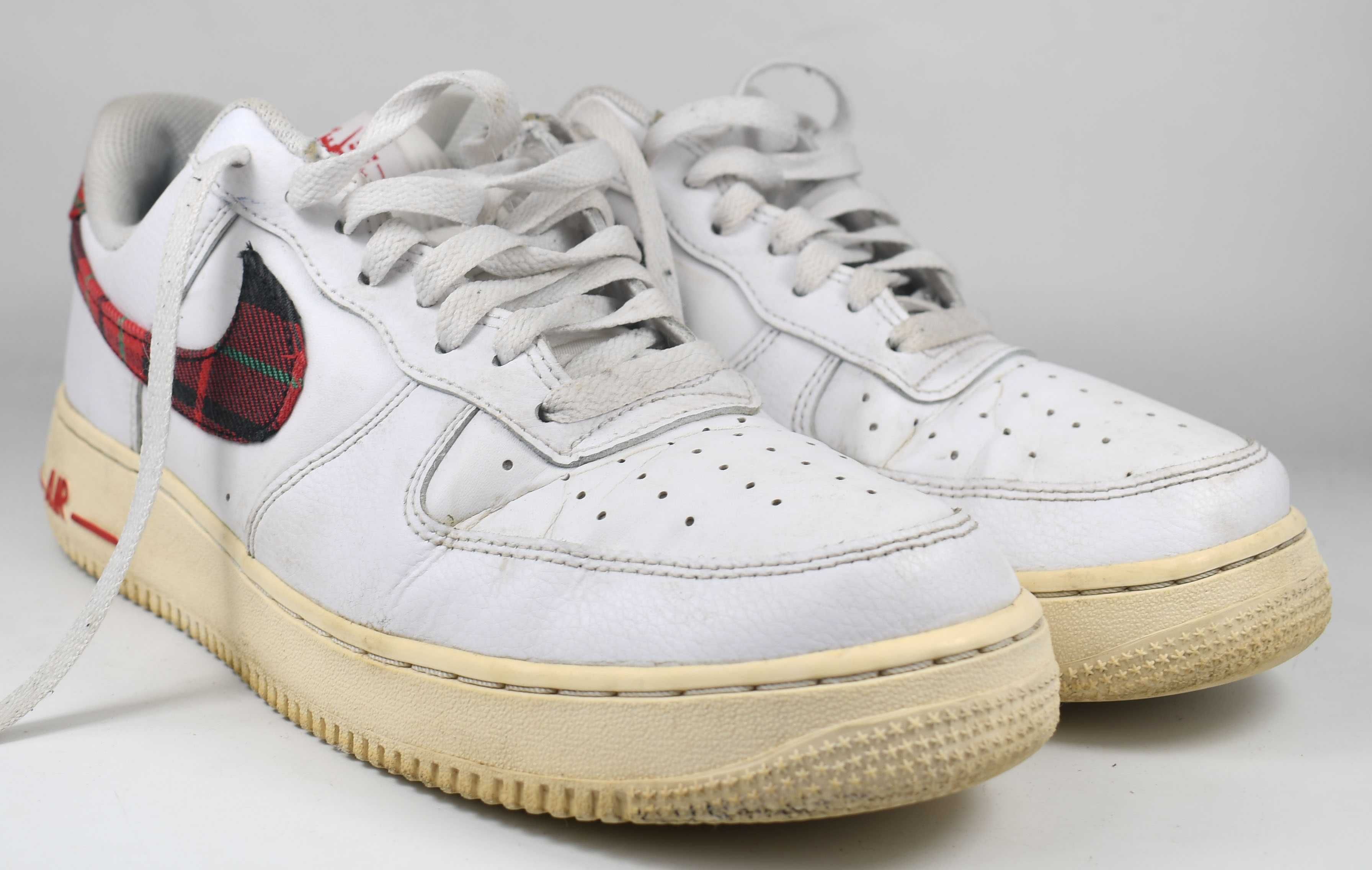 Używane z wadą Sneakersy Nike Air Force 1 '07 LV8 DV0789 roz. 42,5