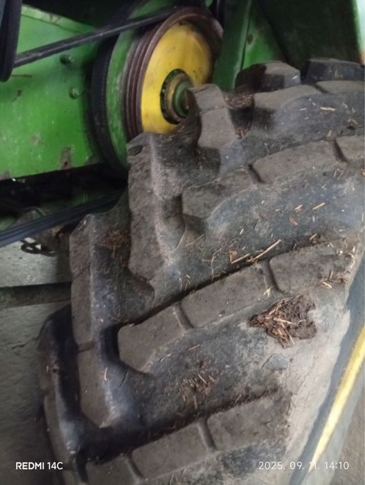 Комбайн джон дир