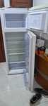 Frigorífico e esquentador e por 100€ leva mesa de cozinha e 4 cadeiras