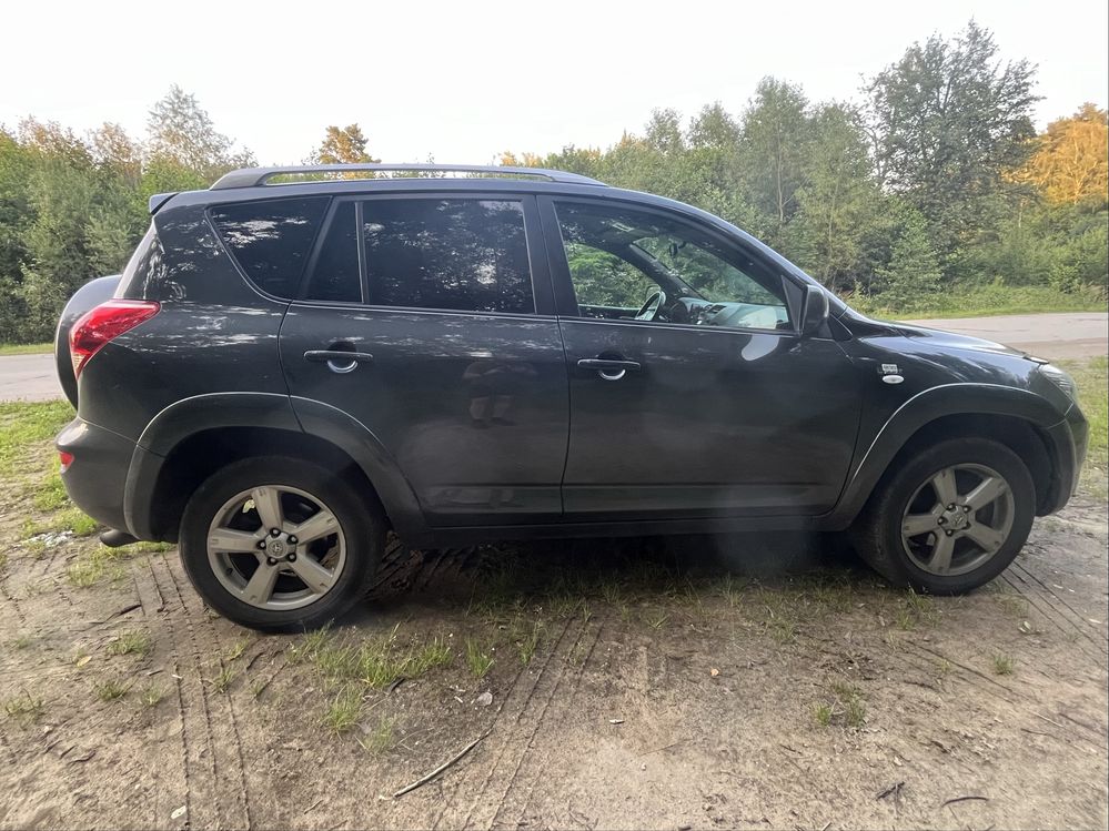 Продам Rav 4 2007 р , тільки для ЗСУ машина в Украіні !