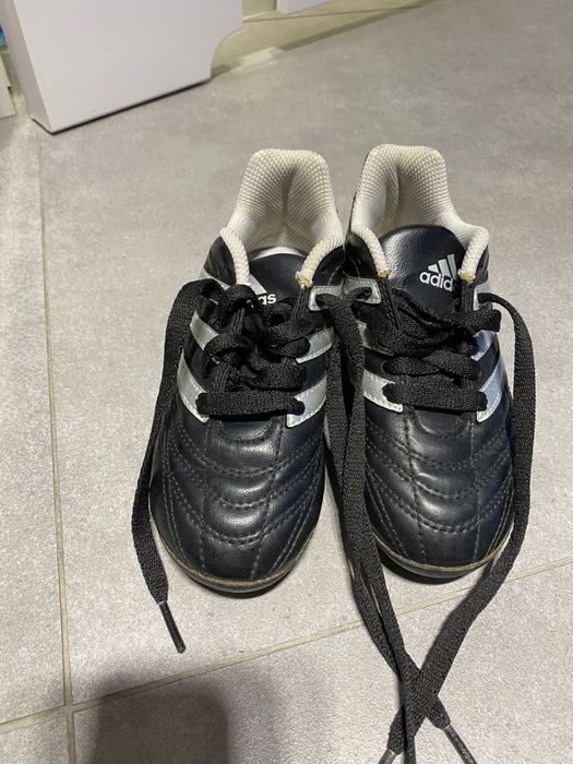 Korki adidas czarne. Okazja. GRATIS, GRATISY.