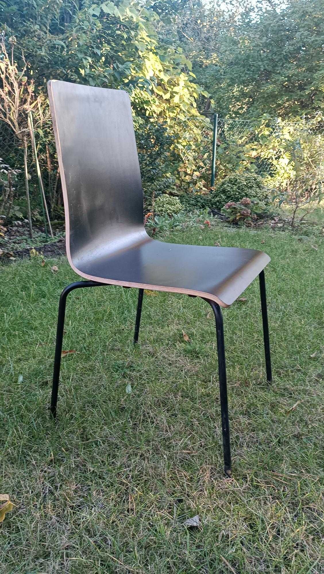 Krzesła klejone używane cena za 2 sztuki