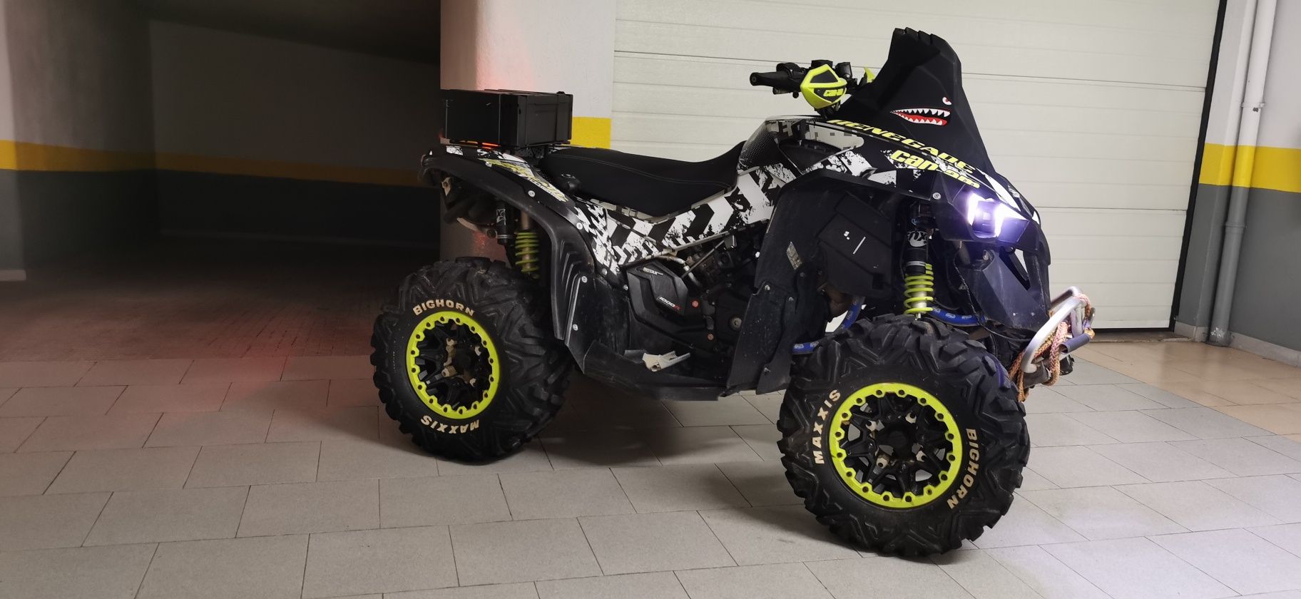 Can am renegade 1000 R