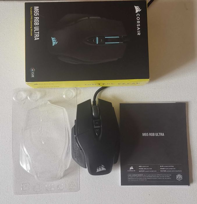 Corsair M65 RGB Ultra mysz komputerowa