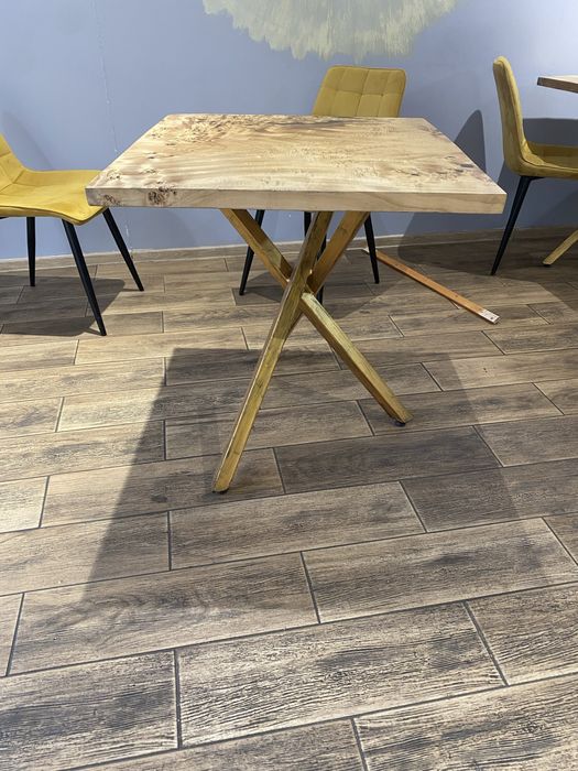 Продам один стіл