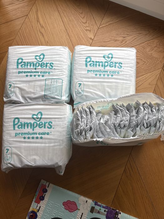 Pampersy 15+ premium care