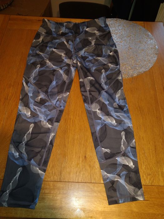Leginsy Sweaty Betty S UK s.idealny