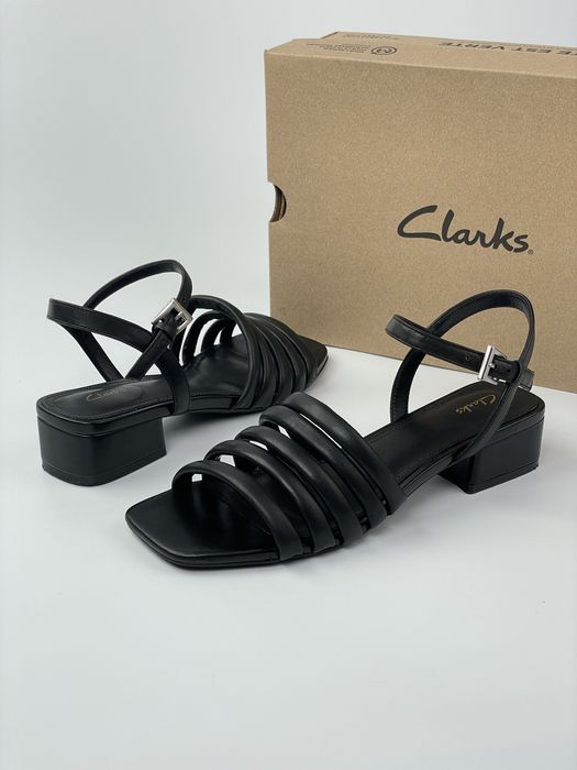 Босоніжки Clarks Seren 25 Part Оригінал