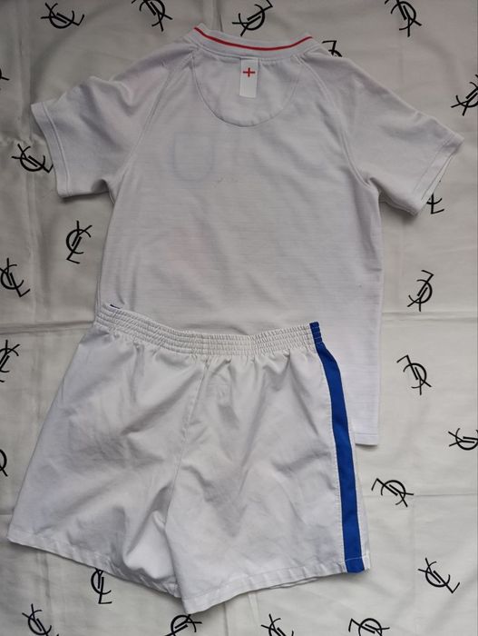 Футбольна форма збірної Англії Nike