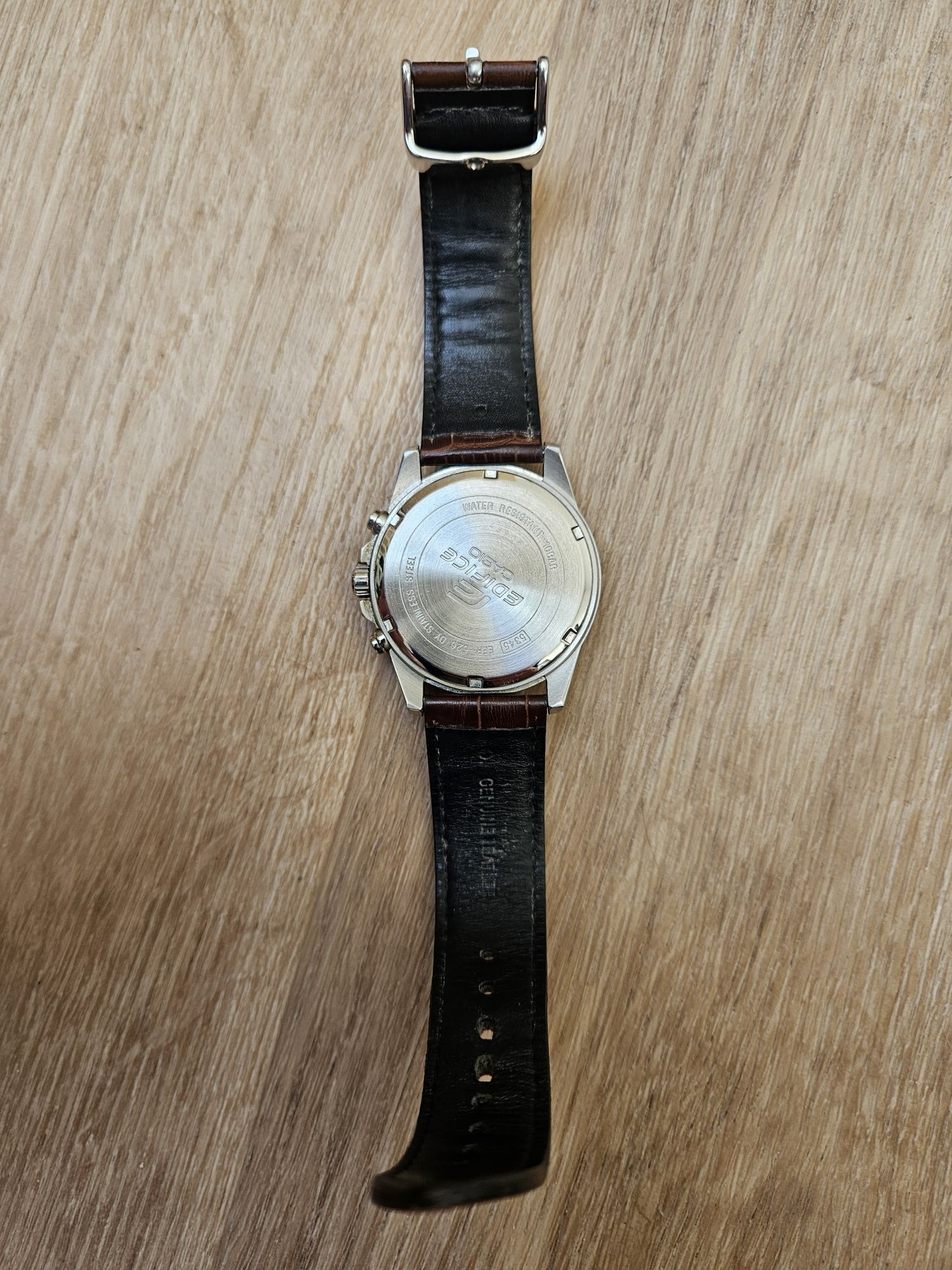 Casio
Edifice Biały/Skóra Ø43.8 mm
ref. EFR-526L-7AVUEF