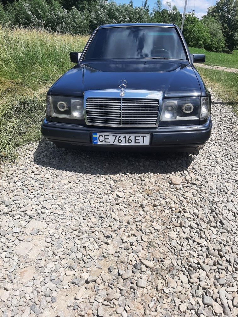 Мерседес 124 2.0 газ/бенз