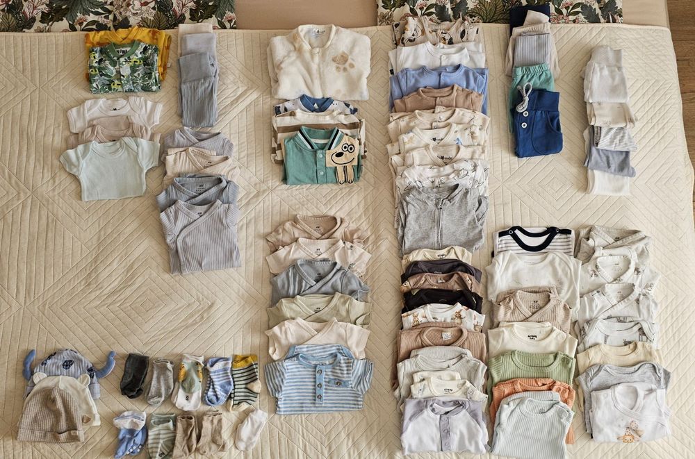 Wyprawka, komplet ubranek niemowlęcych 56/62 jak nowe + GRATISY