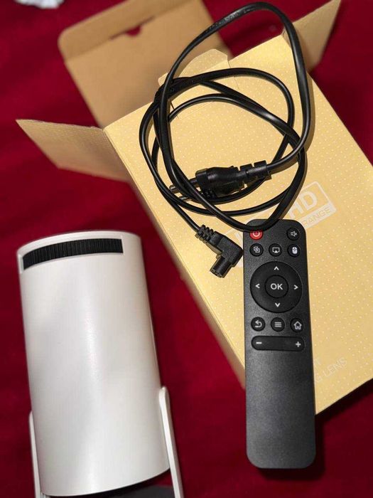 Projetor Hy300 Full Hd (NOVO)