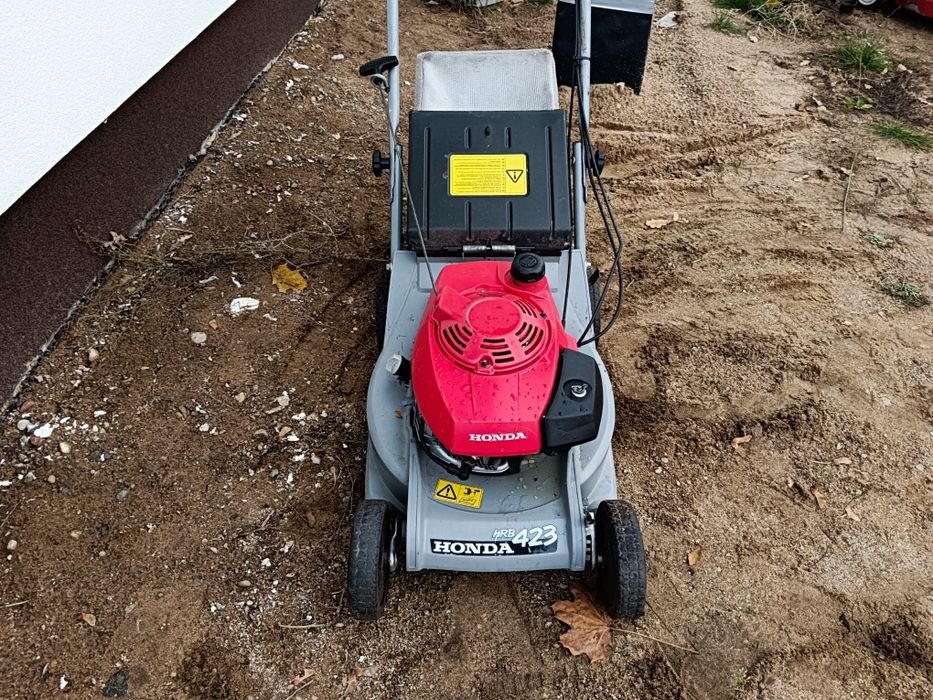 Kosiarka spalinowa HONDA HRB423 napęd 4.5KM 42cm