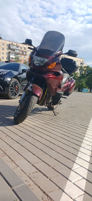 Honda Deauville в ідеальному стані.