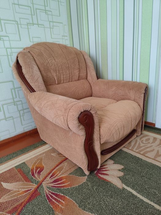 Продам меблі б/у