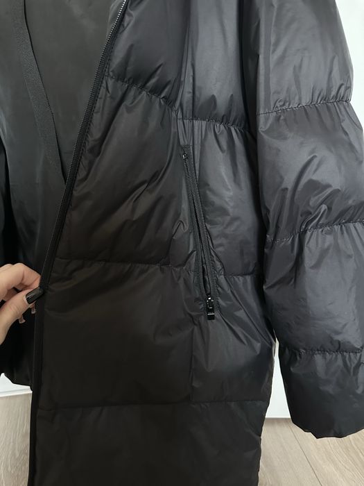 Пуховик зимовий жіночий