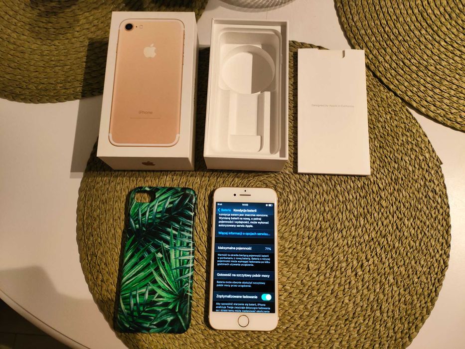 iPhone 7 32GB Gold