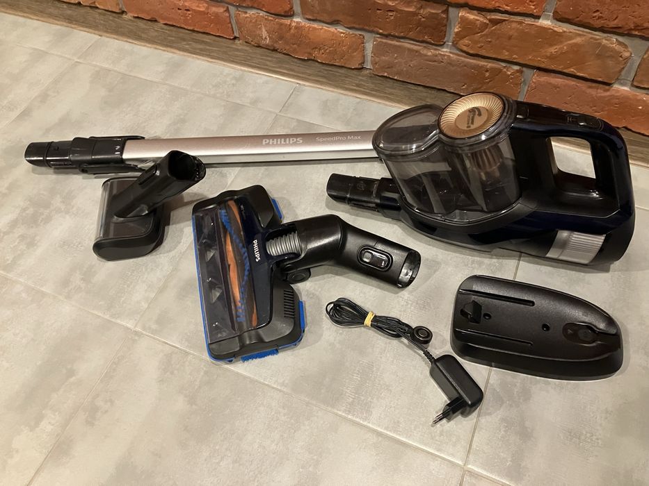 Odkurzacz  bezprzewodowy PHILIPS PRO MaX 8