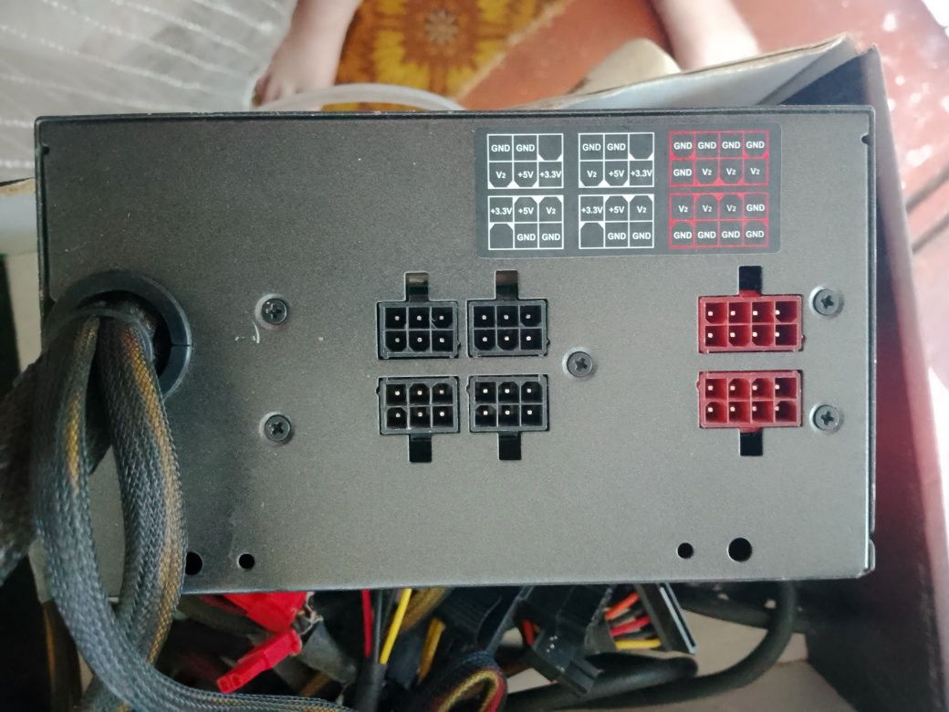 Блок живлення OCZ Fatal1ty 550W (OCZ550FTY-EU)