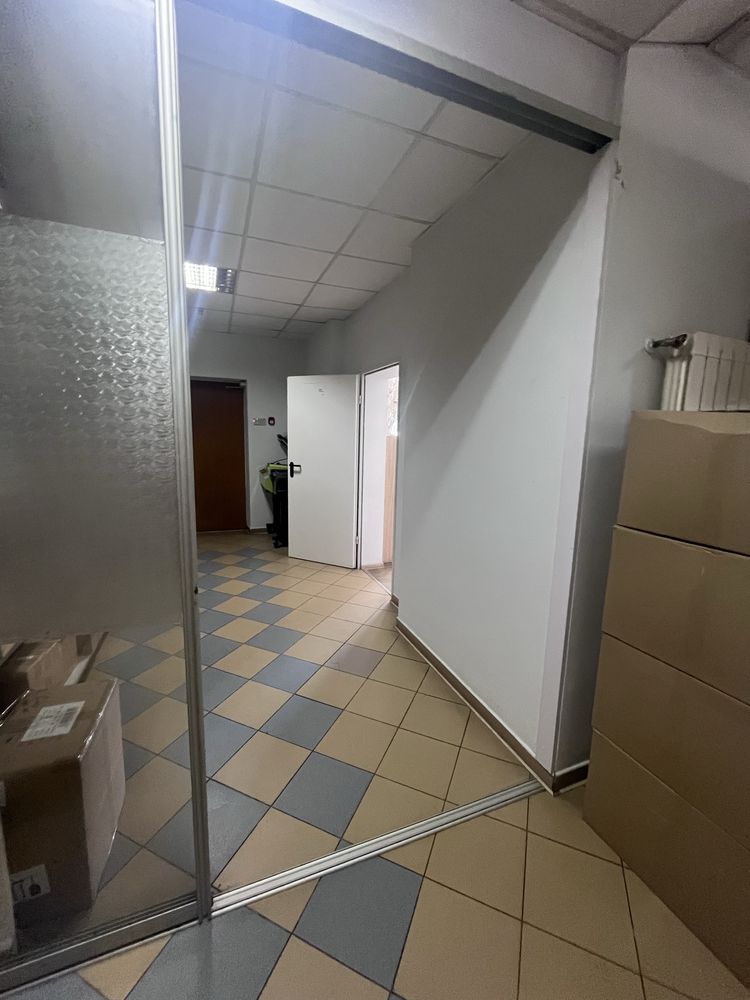Продається  приміщення під виробництво або склад