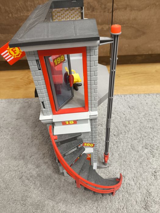 Straż remiza playmobil