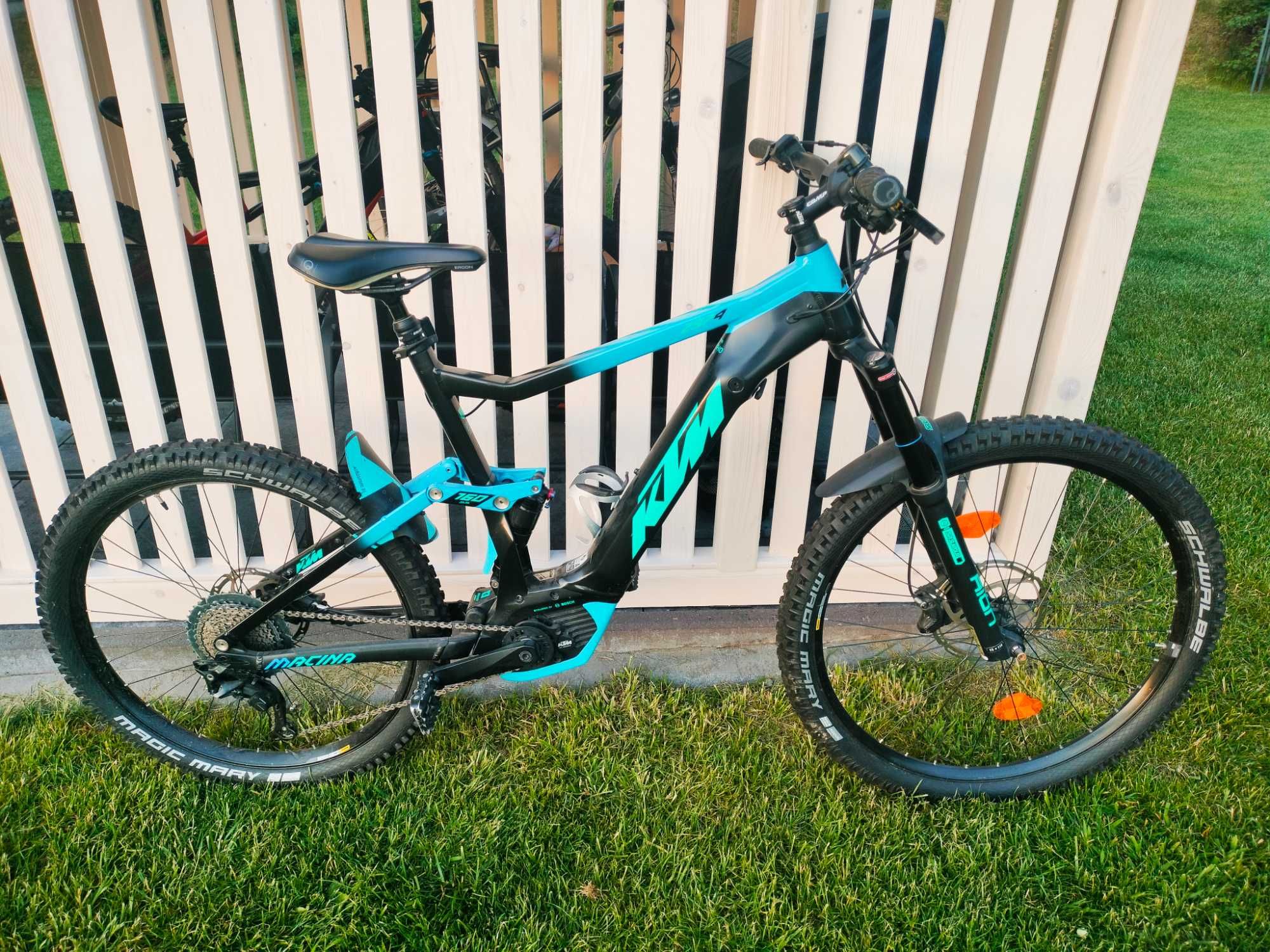 Rower elektryczny  KTM MACINA KAPOHO 2974 Shimano XT full EMTB