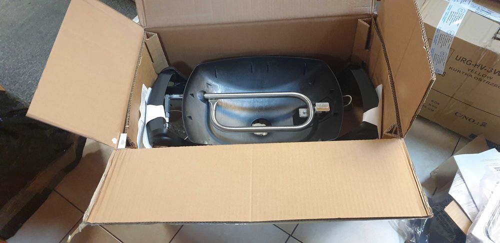 nowy grill gazowy Weber Q1000