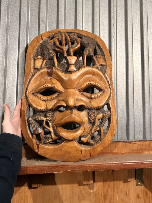 Duża maska afrykańska