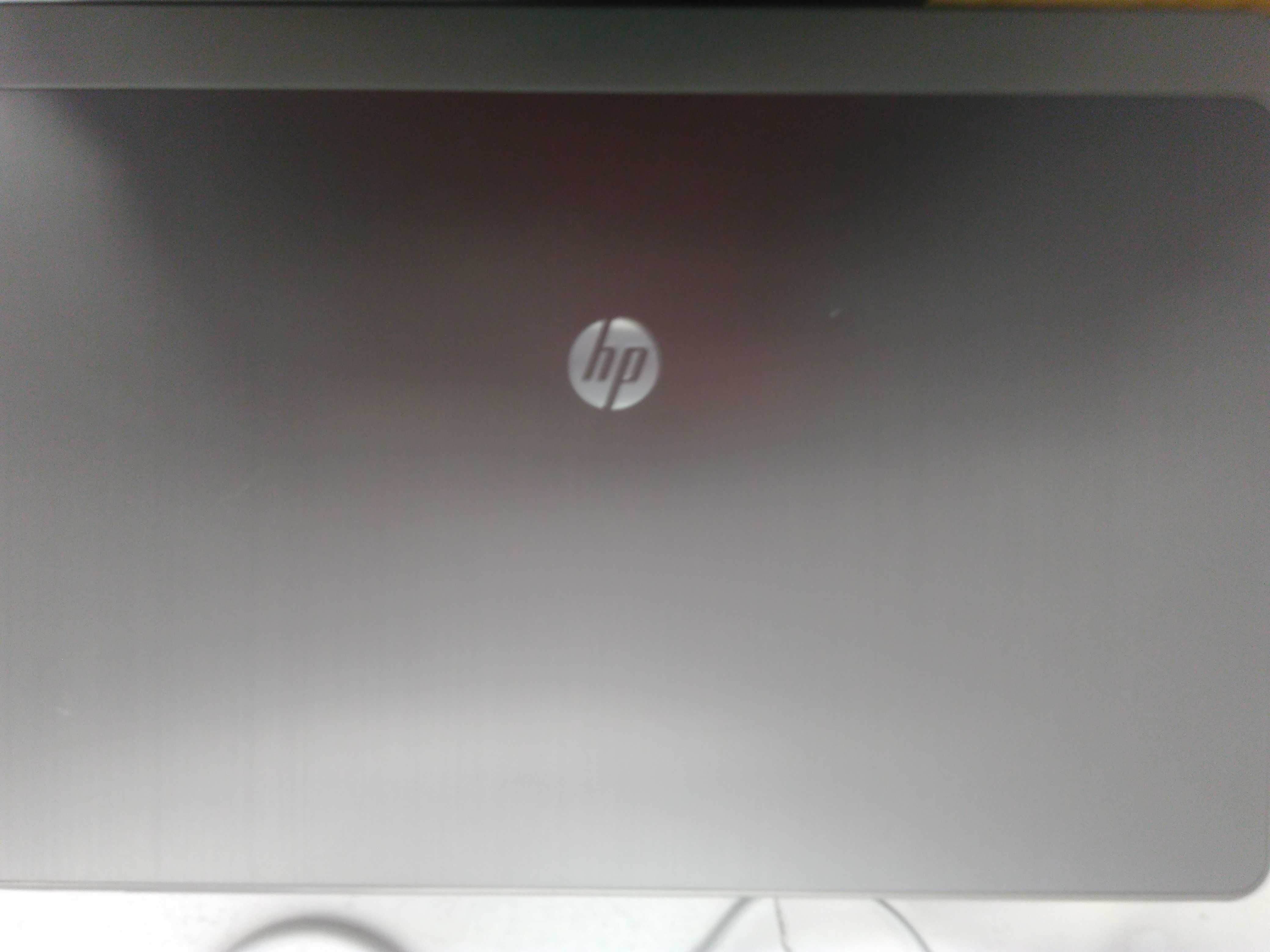 Laptop HP 4530s, i3, 8 GB, SSD 256 GB.