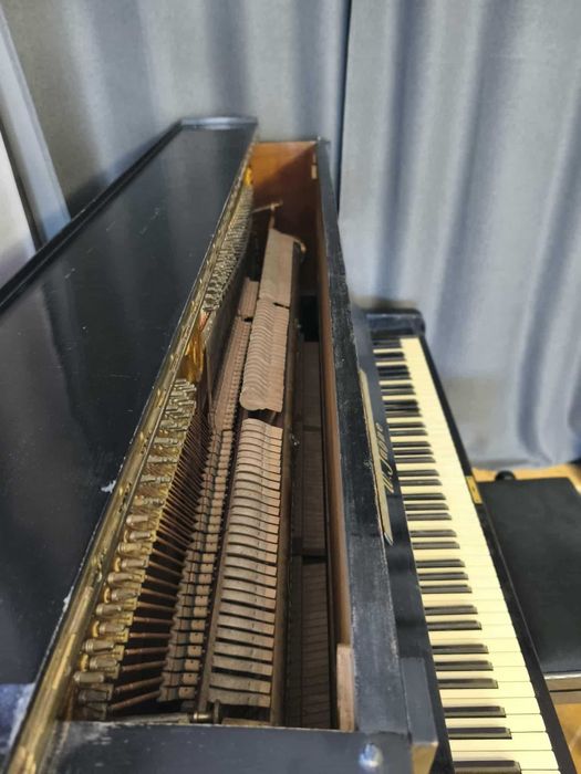 Pianino akustyczne - oddam za darmo