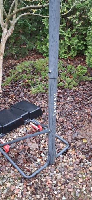 Kosz do koszykówki na regulowanym stojaku od 2,20 m do 3,05 m Tarmak