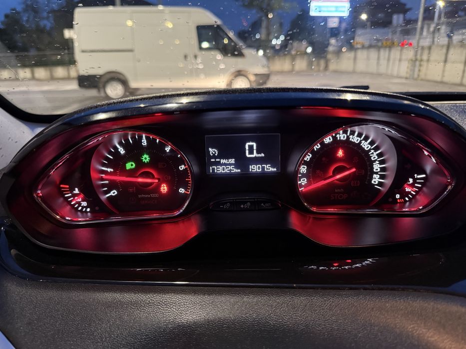 Peugeot 208 hdi1.4