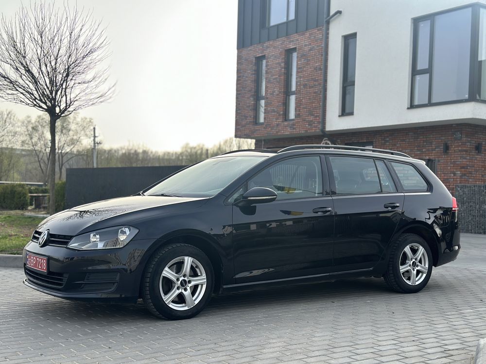 Продам Volkswagen Golf 7!!