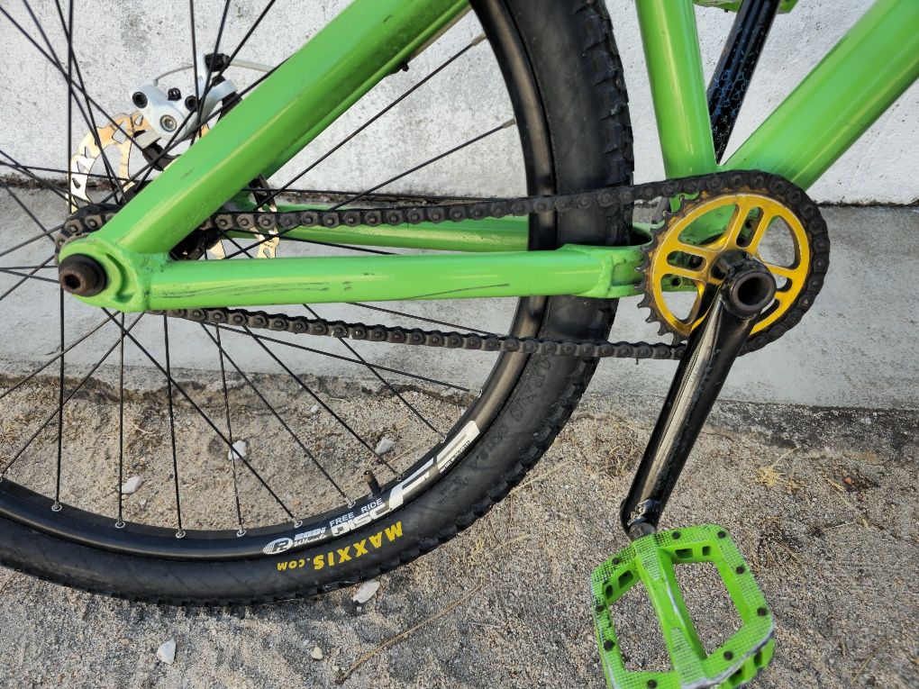 Bicicleta Dirt Jump