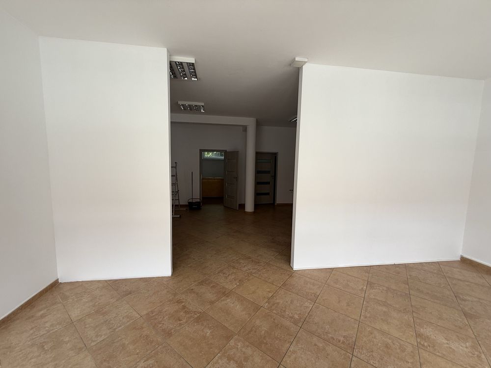 Lokal handlowo-usługowy 69 m2 do wynajęcia