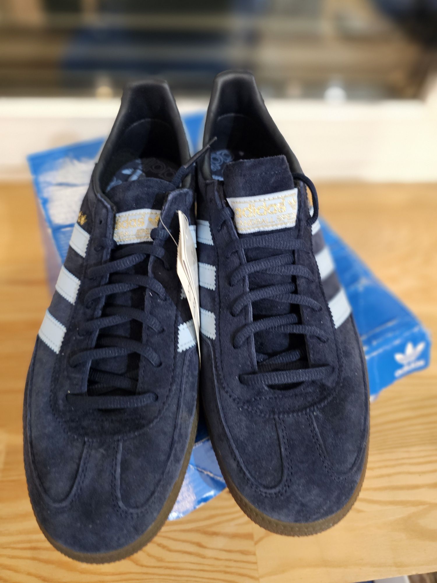 Buty nowe Adidas handball spezial Eu 44 ⅔ wkładka 28,5cm