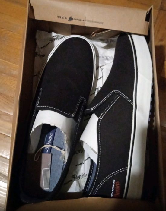 Tom Tailor р.43-44 стельки 28-28,5см летние спилоны мужские