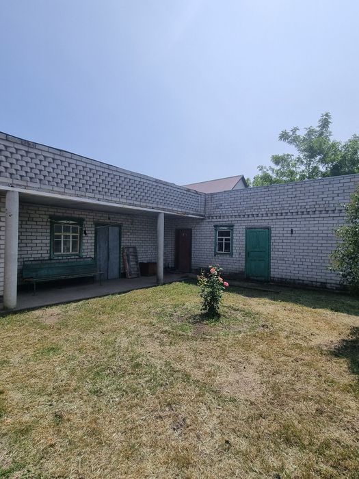 Продам дом в центре  Знаменовки. НЕ СДАЮ!