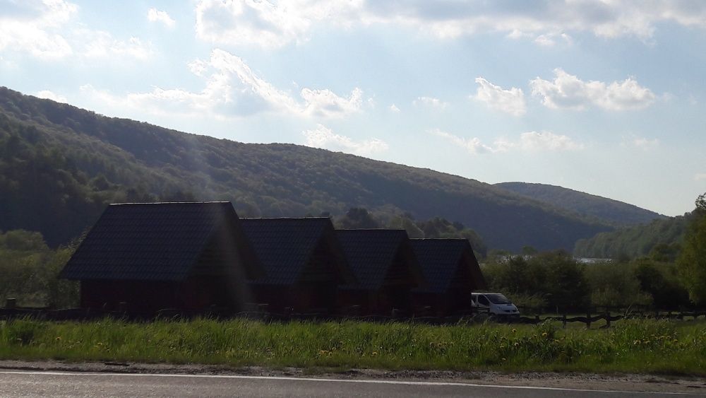 BIESZCZADY Polańczyk  Solina domki pokoje nad jeziorem WAKACJE 25