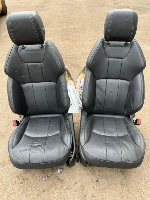 Siedzenia fotel skora fotele skórzane przednie Range Rover Evoque L538